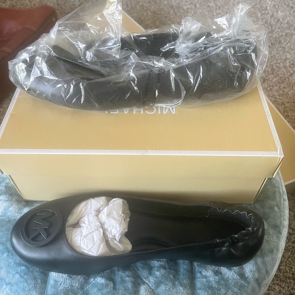 Michael Kors Black Ballet Flats
